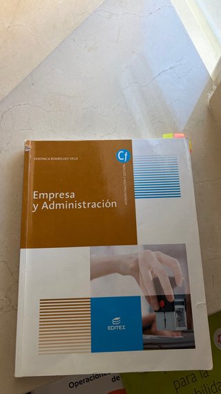 libros grado medio de 1GA Administracion y Gestion