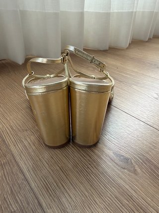 Sandalias Bimani Doradas Tacón Bloque