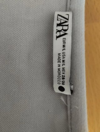 Chaleco Zara gris Talla M