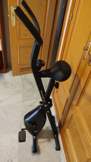 Bicicleta Estática Plegable BODYTONE