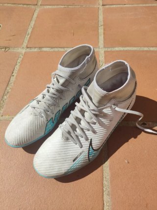 Botas de fútbol Nike