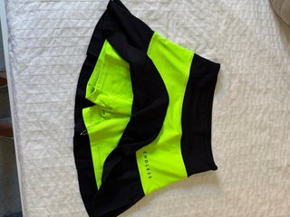 ConjuntoPadel Niña Endless Negro/Verde talla 12/14