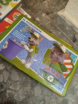 PATRULLA CANINA LIBRO PUZZLE MEDIANO Nº1 y 2