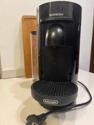 Cafetera De’Longhi Nespresso Vertuo Plus ENV150.B