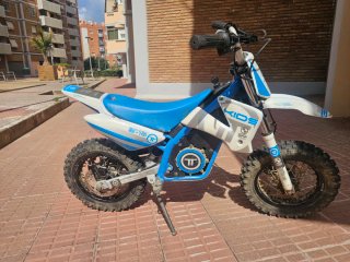 Torrot e10 infantil eléctrica