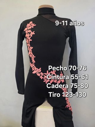 Mono patinaje artístico negro y rosa