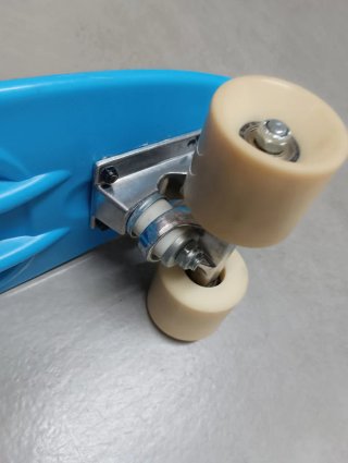 Patinete azul skate