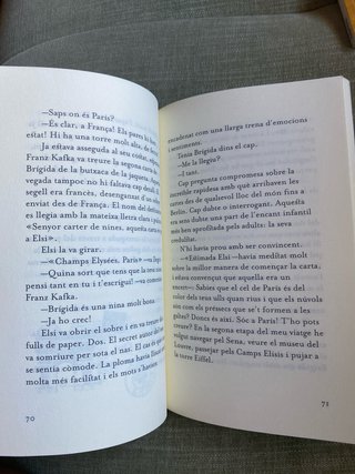 Kafka i la nina que se'n va anar de viatge Prem...