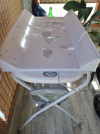 Bañera y cambiador bebé