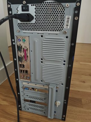 Ordenador PC Sobremesa Negro/Plata