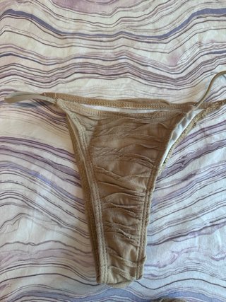 Set bikini + gonna Shein color sabbia