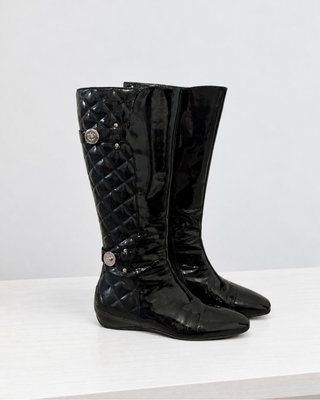 Botas altas negras