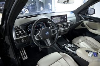BMW iX3    M Sport