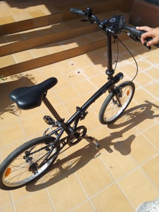 Bicicleta plegable negra