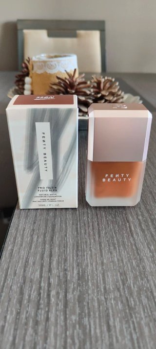 Base Fenty Beauty Pro Filt'r Fluid Flex tono 526N