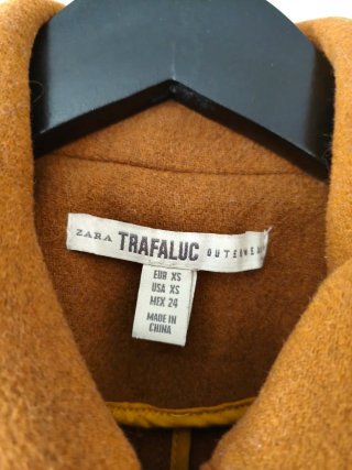Abrigo Corto Marrón Camel Zara Trafaluc XS