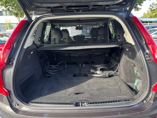 Volvo XC90 2.0 T8 AWD Core Recharge Auto