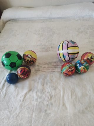 Lote balones y pelotas x 2 €