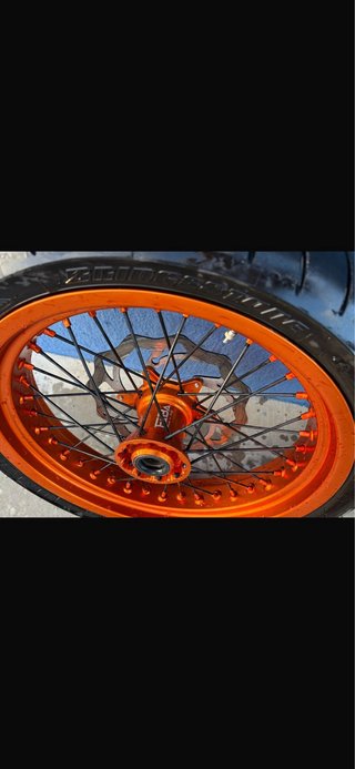 Llantas KTM Naranja con Radios