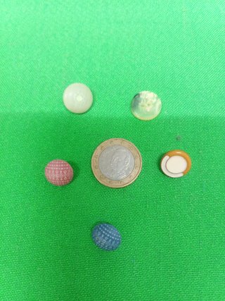 Lote 13, botones variados
