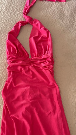 Vestido rosa halter fruncido