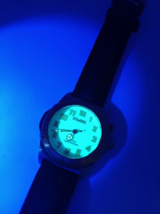 Reloj Duward Dorado y Marrón
