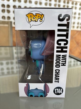 Funko Pop Stitch 1744 con Tabla de Ánimo