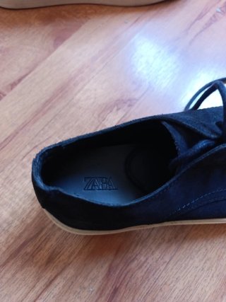 Zapatos Zara azul y blanco