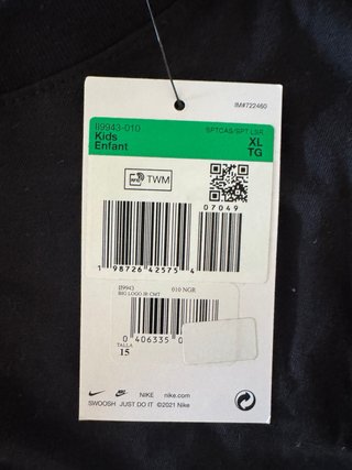 Camiseta Nike Negra Talla xl (niño)