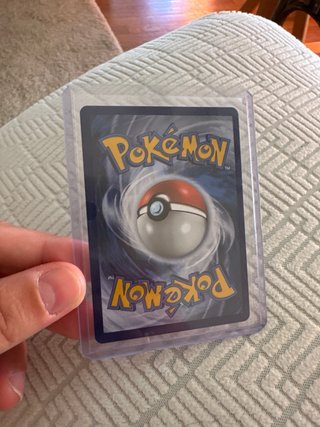 Carta Pokémon Reshiram 113/114