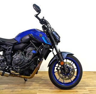 YAMAHA MT-07   (modelo actual) A2 2025