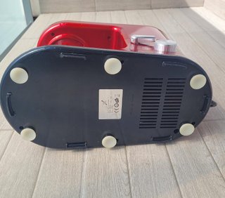 Batidora Amasadora Roja 5L + Bol y Accesorios