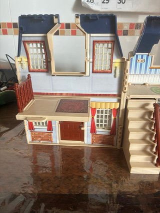 Casa de muñecas de juguete