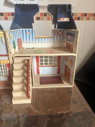 Casa de muñecas de juguete
