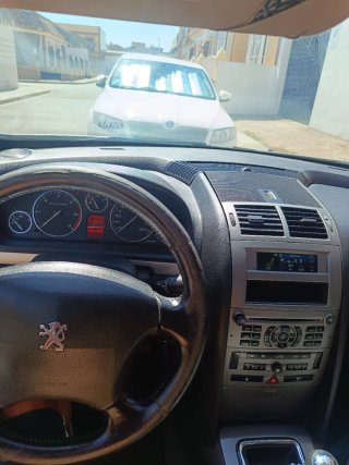 Peugeot 407 2004