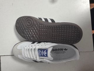 Adidas Samba Blancas y Negras Nuevas