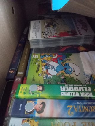 Caja de Películas VHS Disney y Variadas
