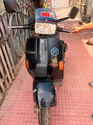 Vespa 200 1990 Negra