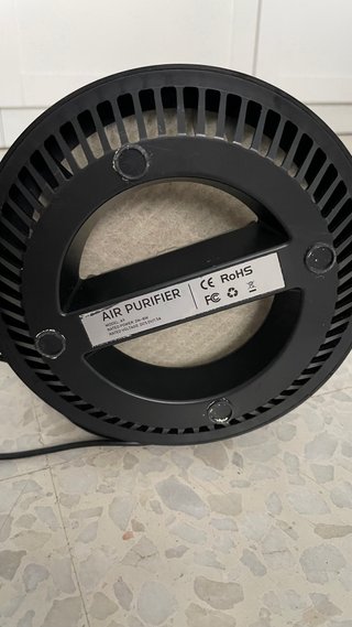Purificador de aire cilíndrico negro