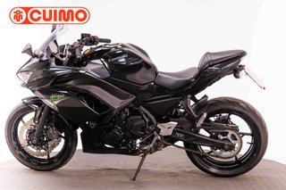 KAWASAKI NINJA 650