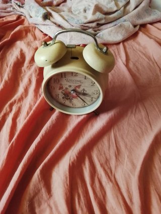 Reloj despertador antiguo