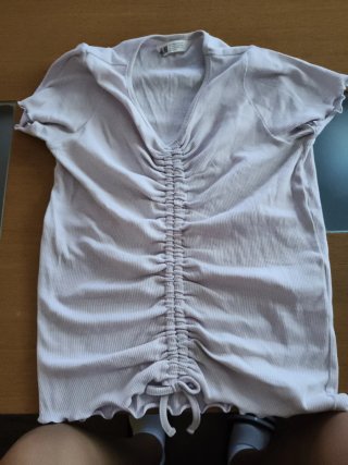 Camiseta H&M Lila Fruncida