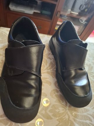 Zapatos Escolares Negros