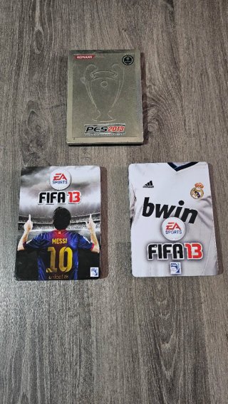 Lote 13 Steelbooks FIFA y Pro Evolution Soccer