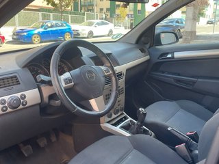Opel Astra 2007