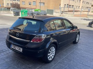 Opel Astra 2007