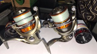 Canne da pesca Zun Zun con mulinelli