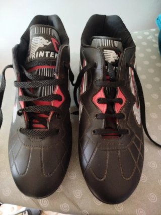 Scarpe da calcio uomo nere e rosse