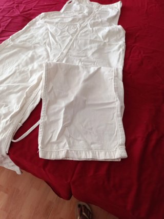 Peto vaquero blanco Bershka