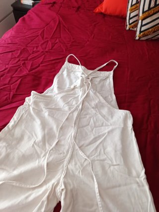 Peto vaquero blanco Bershka